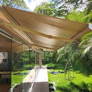 Toldo retrátil no Itaim Bibi